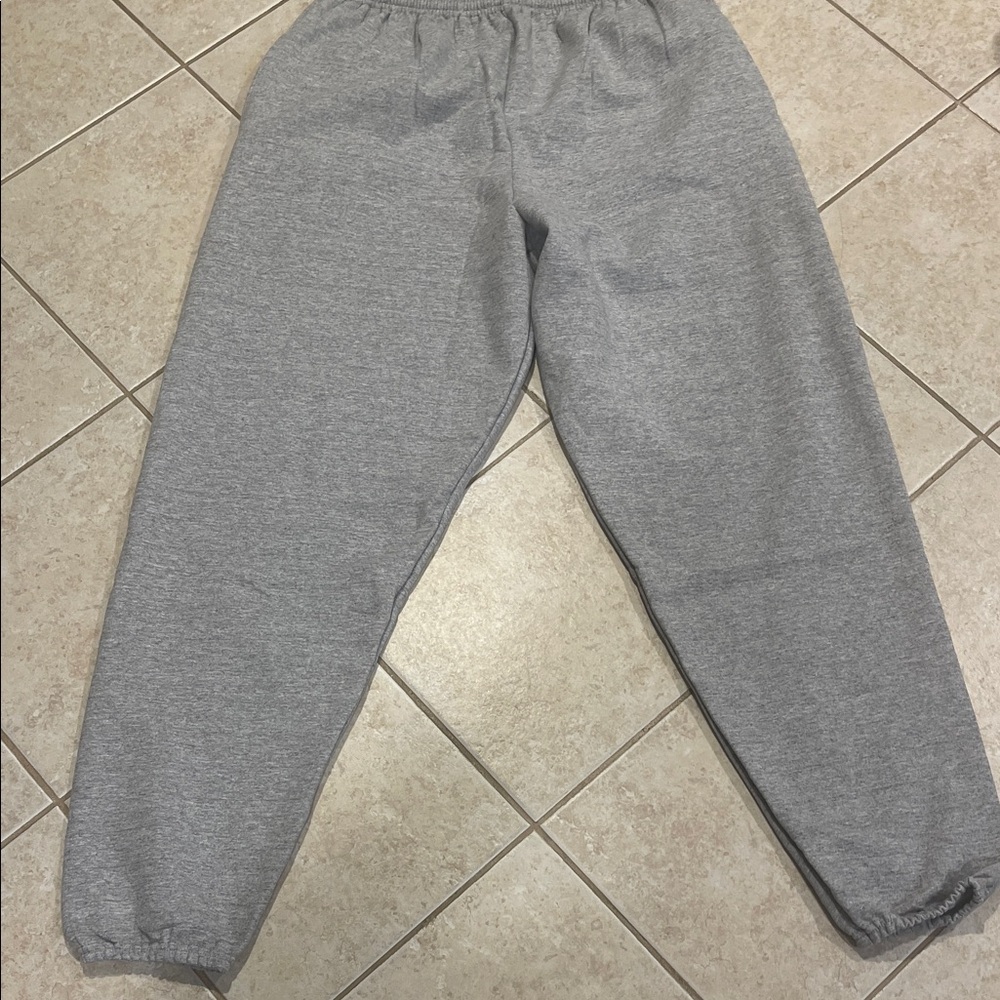 Men’s  Gray Fleece Sweatpants - Comfortable Everyday Bottoms